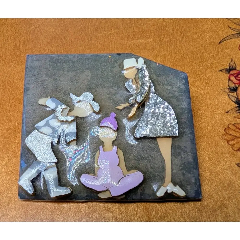Vtg Woman Pins By Lucinda Brooch Friends Lending A Helping Hand 2x2